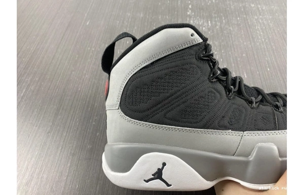 Particle CT8019-060 Grey 9 Retro Jordan CT8019-060 0926